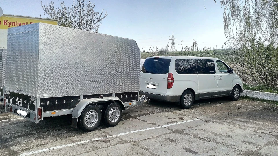 Hyundai H-1 2,5 CRDI Бегемот