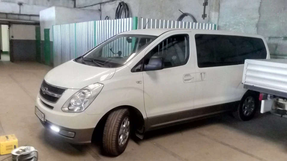 Hyundai H-1 2,5 CRDI Бегемот 2