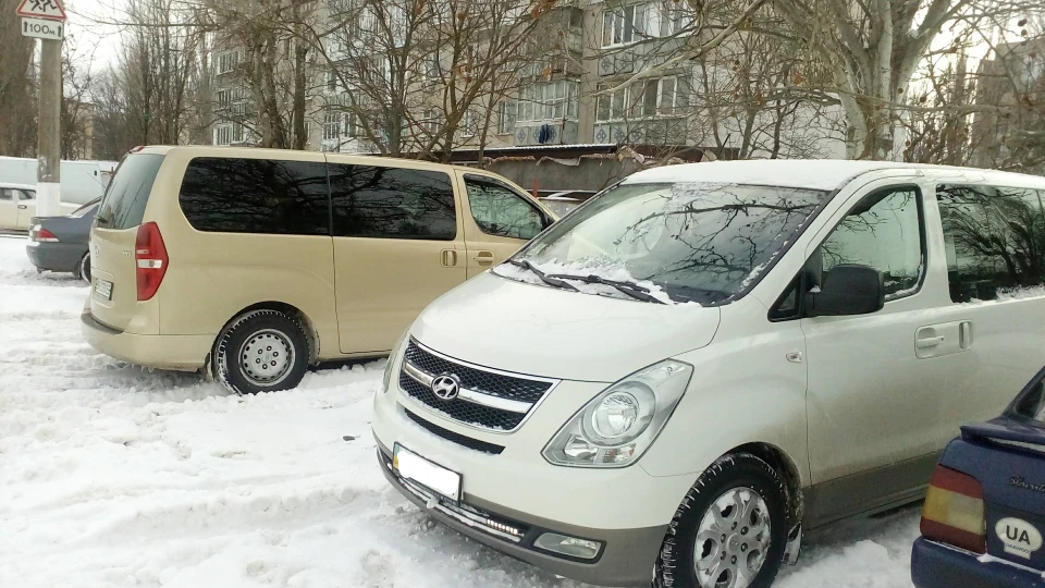 Hyundai H-1 2,5 CRDI Бегемот 3