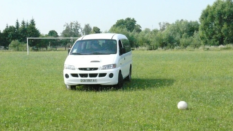 Hyundai H-1 2,5 CRDI FAST CITY WAGON 2