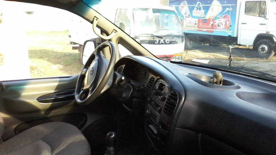 Hyundai H-1 2.5 crdi SV 140 л.с 4