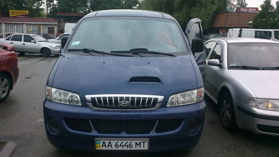 Hyundai H-1 2.5 CRDI