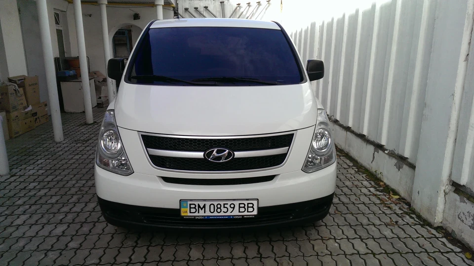 Hyundai H-1 2.5 DUBAI Лайнер