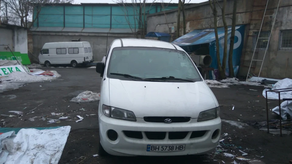 Hyundai H-1 Безбаштовий Заєць 2