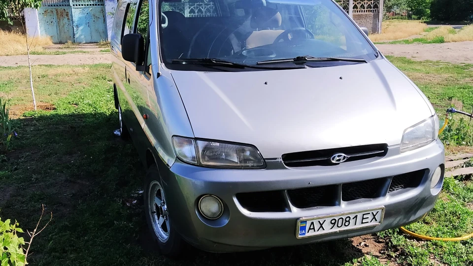 Hyundai H-1 Газ 2