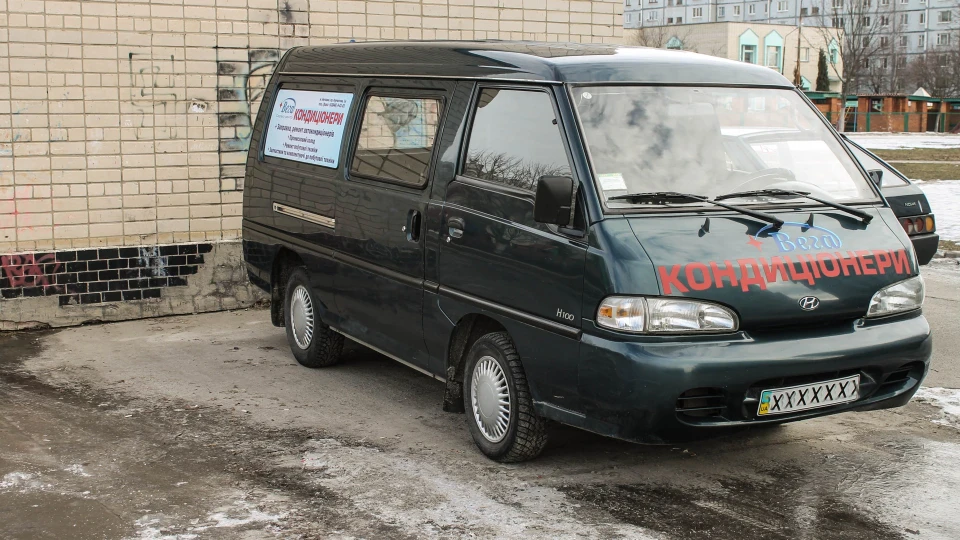 Hyundai H-1 H 100 TURBO DIESEL 5