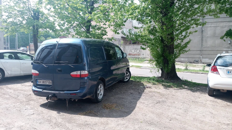 Hyundai H-1 Martin 2