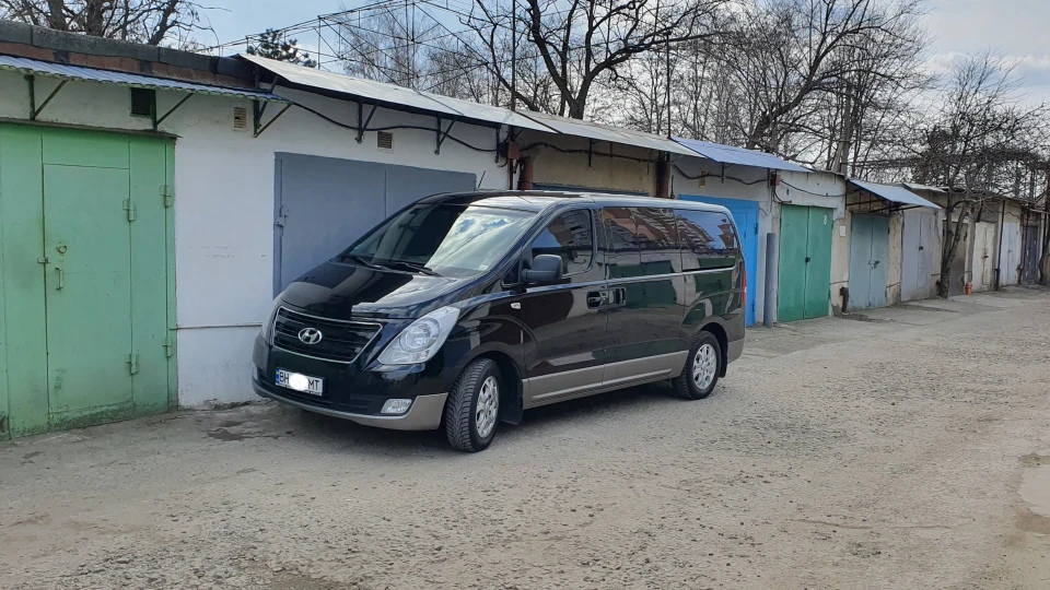Hyundai H-1 TQ 2.5 CRDi