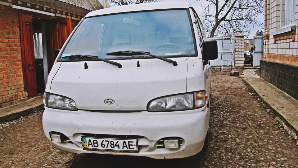 Hyundai H-1 Турбо Сніжка 3