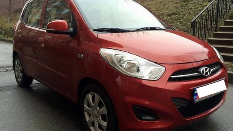 Hyundai i10 малютка з 1,1л