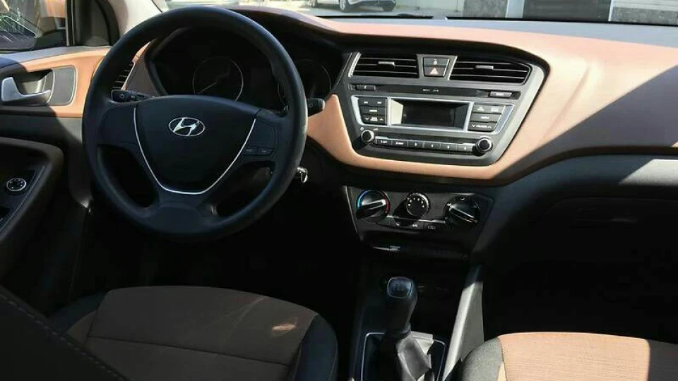 Hyundai i20 4