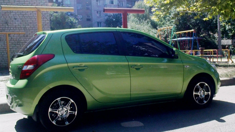 Hyundai i20 1.4 AT Comfort Малятко 3