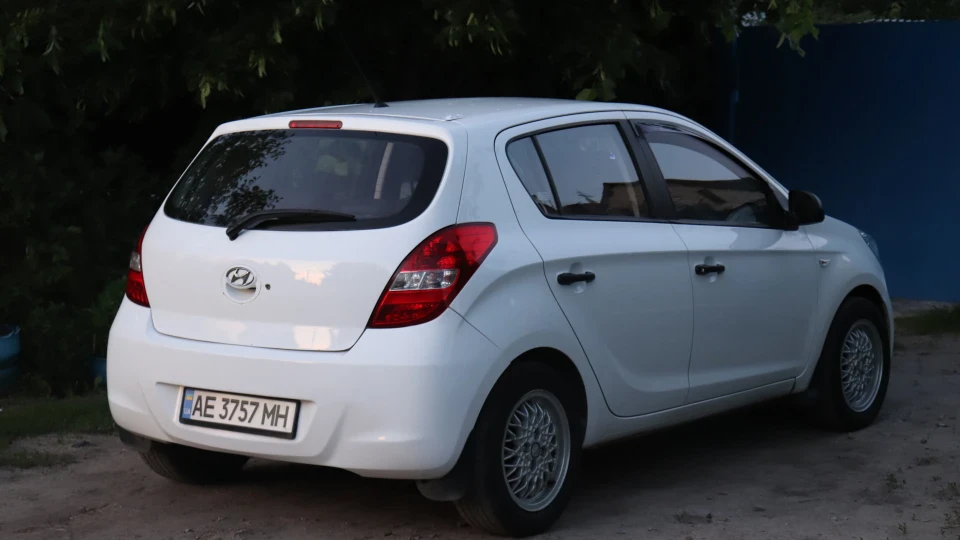 Hyundai i20 Дрібна 2