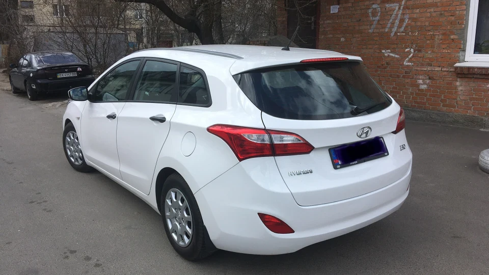 Hyundai i30 CW / Wagon 1.4 CRDi 6MT Comfort