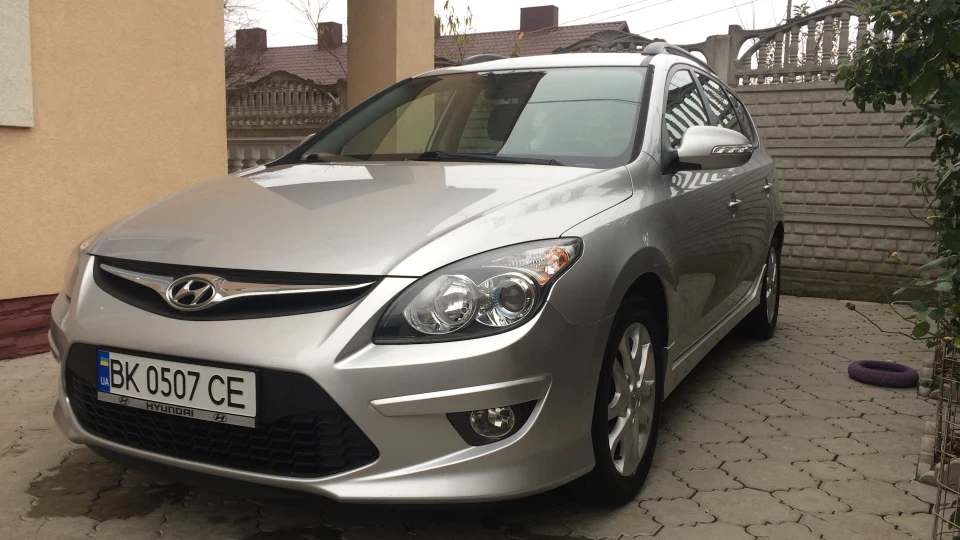 Hyundai i30 CW / Wagon 1.6 Crdi 2