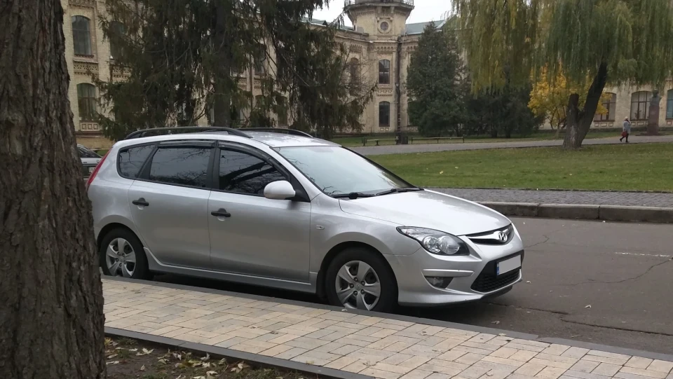 Hyundai i30 CW / Wagon 1.6 CRDi 3