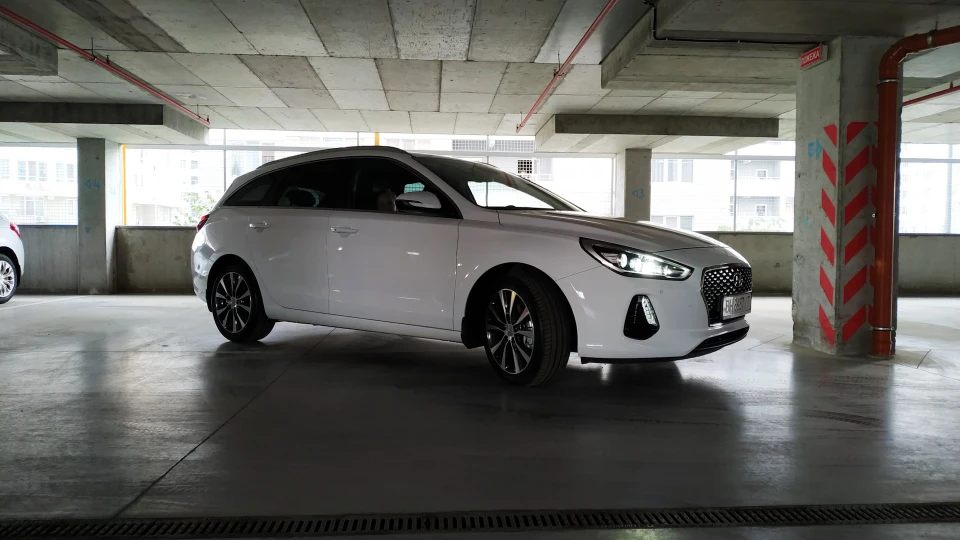 Hyundai i30 CW / Wagon Перша на Драйві 5