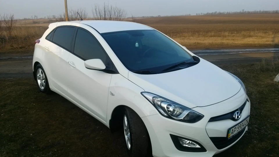 Hyundai i30 4