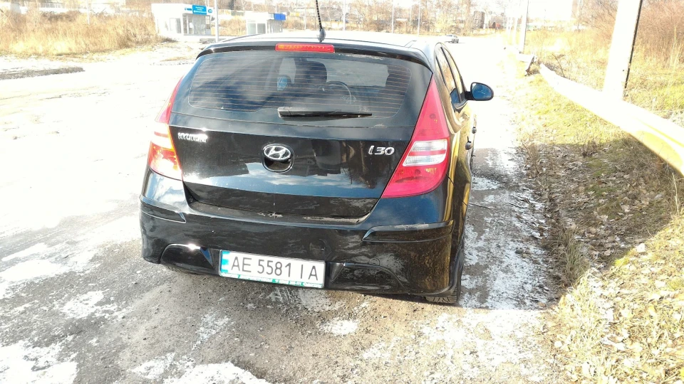 Hyundai i30 чорна, 1,4 механіка 2