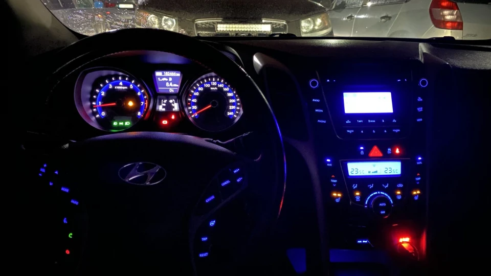 Hyundai i30 Материй Огризок 3