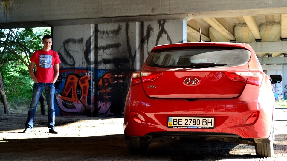 Hyundai i30 RedLine 2