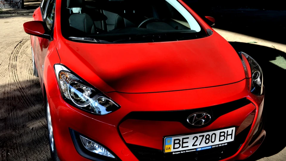 Hyundai i30 RedLine 3