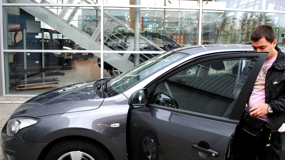 Hyundai i30 SteelGray 2