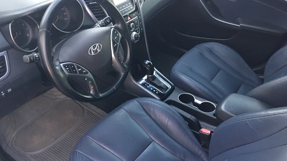 Hyundai i30 (USA - Elantra GT) 3