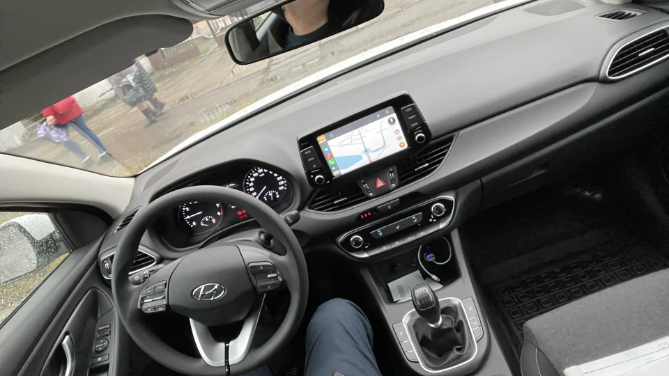 Hyundai i30 “WW” - means white wagon 3