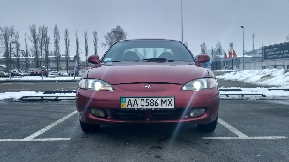 Hyundai Lantra 4
