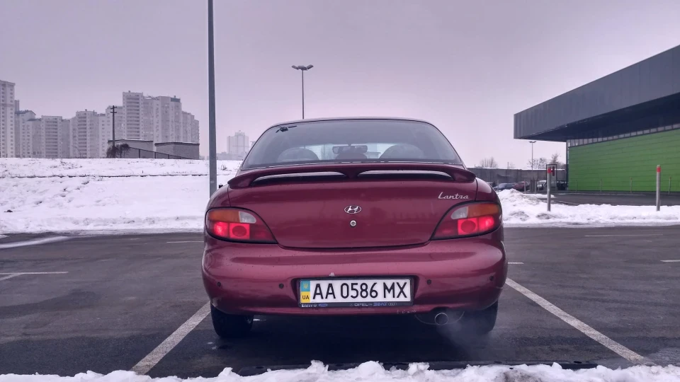 Hyundai Lantra 5