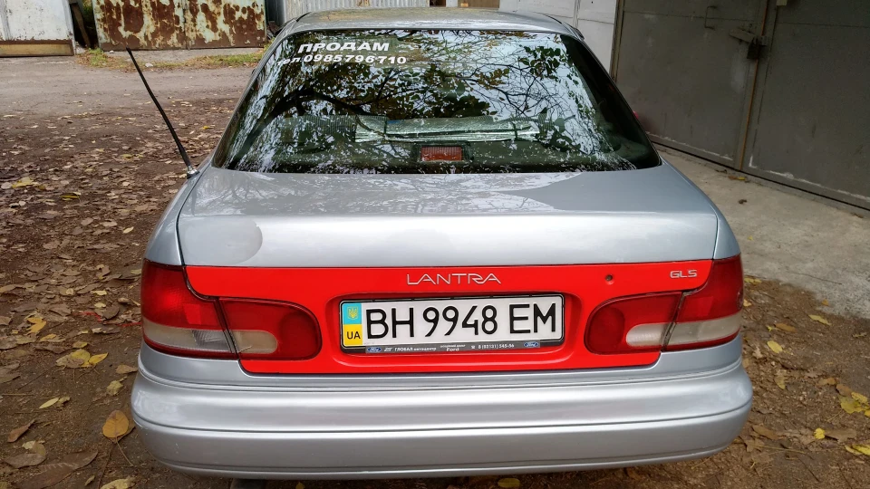 Hyundai Lantra 3