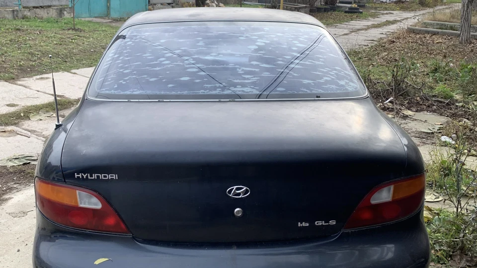 Hyundai Lantra 🌆 3