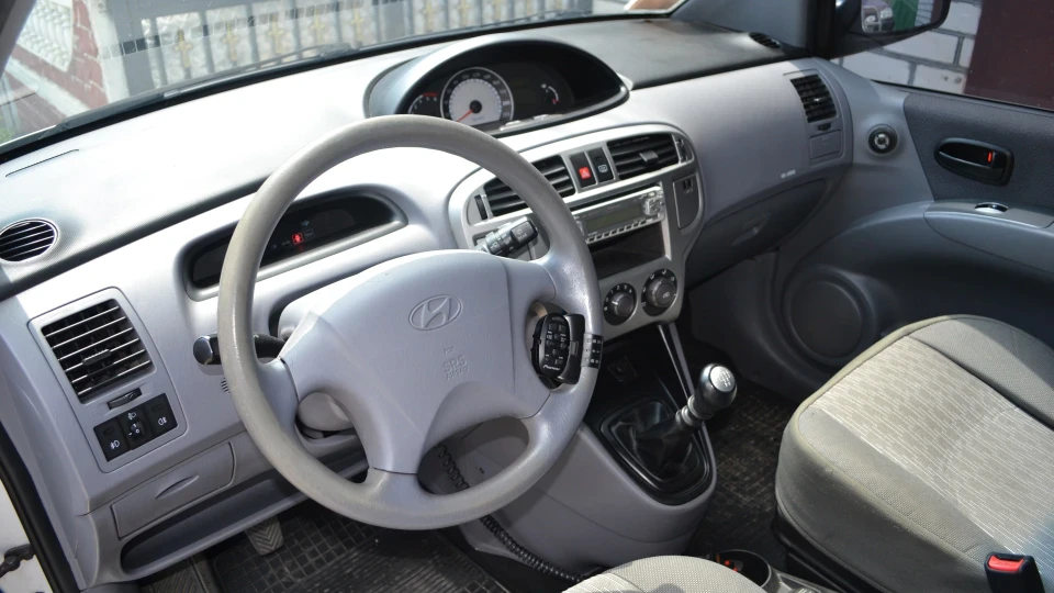 Hyundai Matrix 3