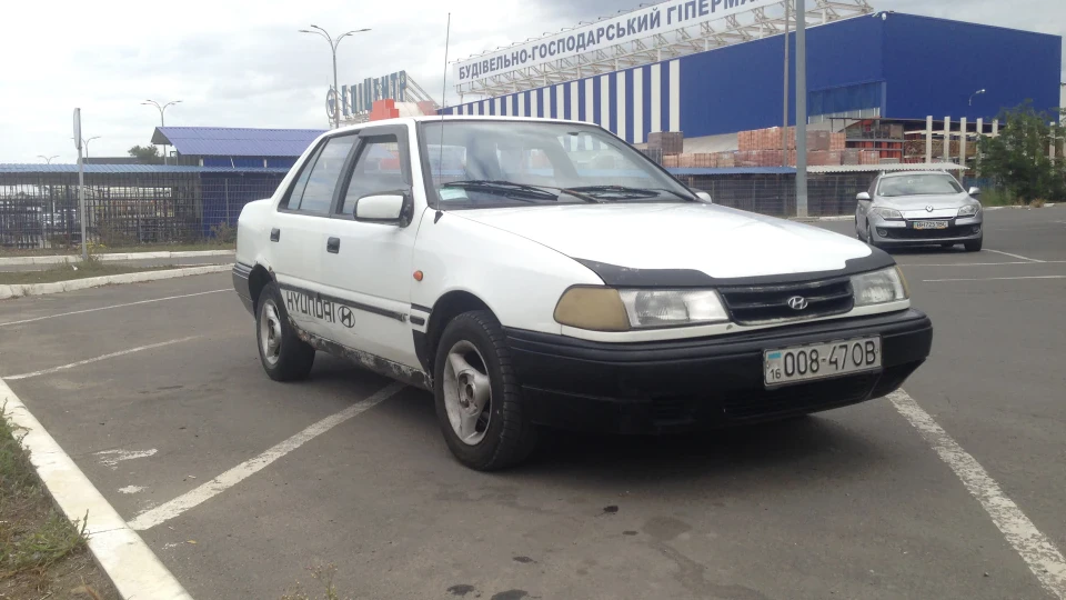 Hyundai Pony 2