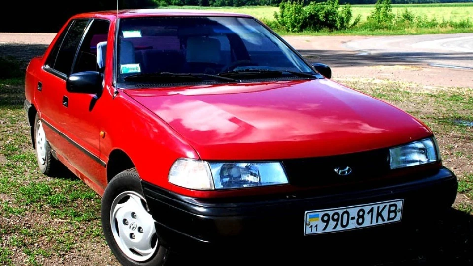 Hyundai Pony 2