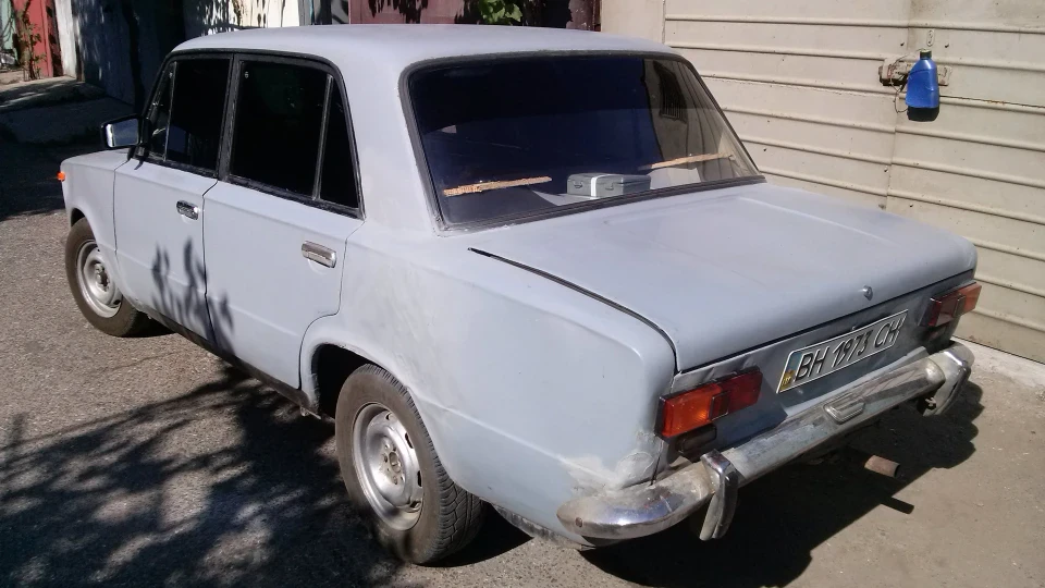 Hyundai Pony 5