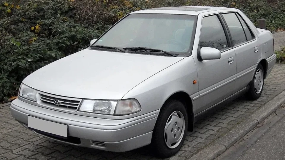 Hyundai Pony 2
