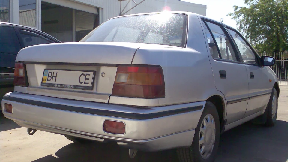 Hyundai Pony 1,5 кабр.