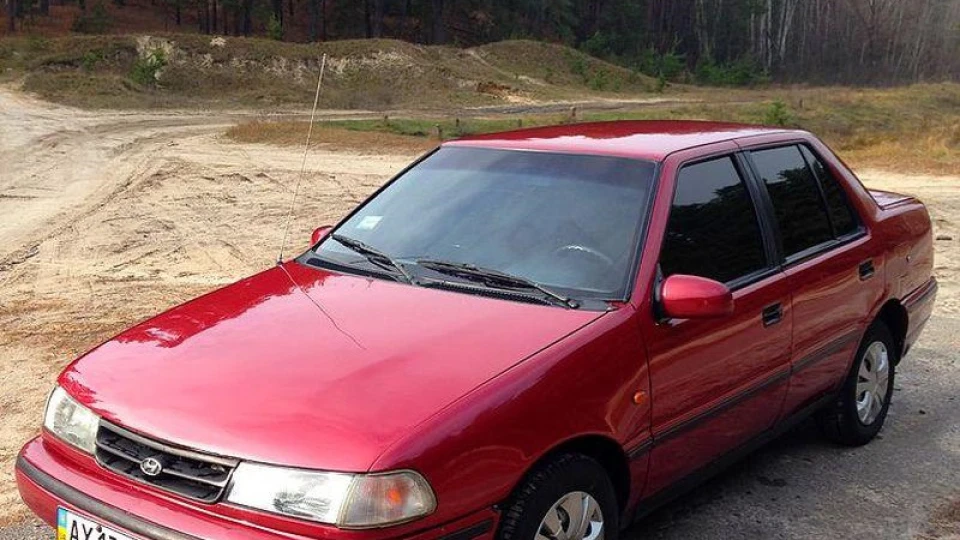 Hyundai Pony Hyundai Pony 1.5 карб 3