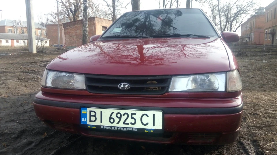Hyundai Pony Hyundai Pony 1.5 карб 5