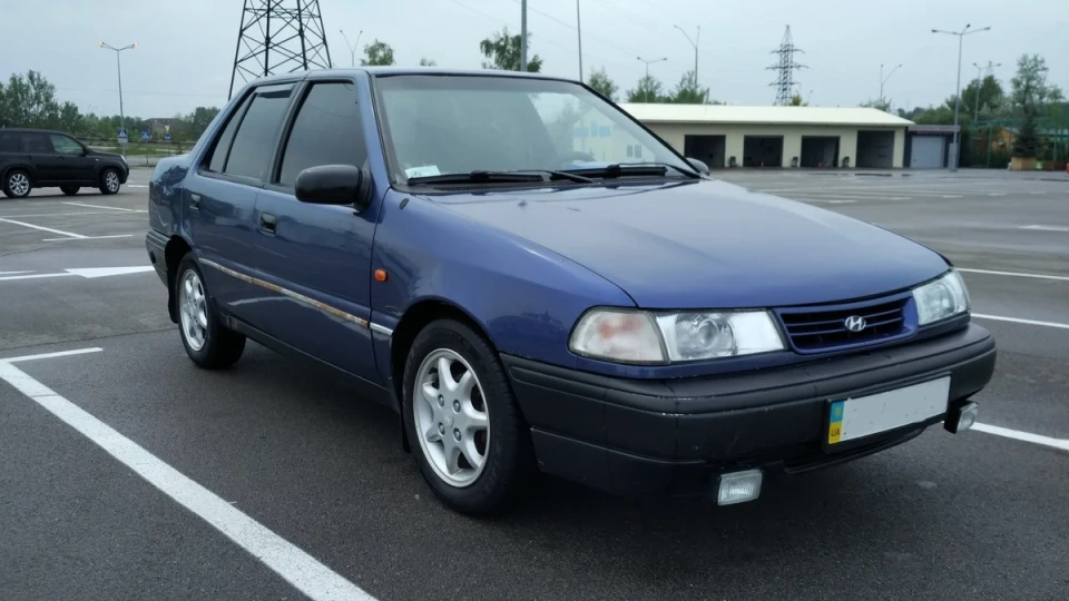 Hyundai Pony Синій Поні