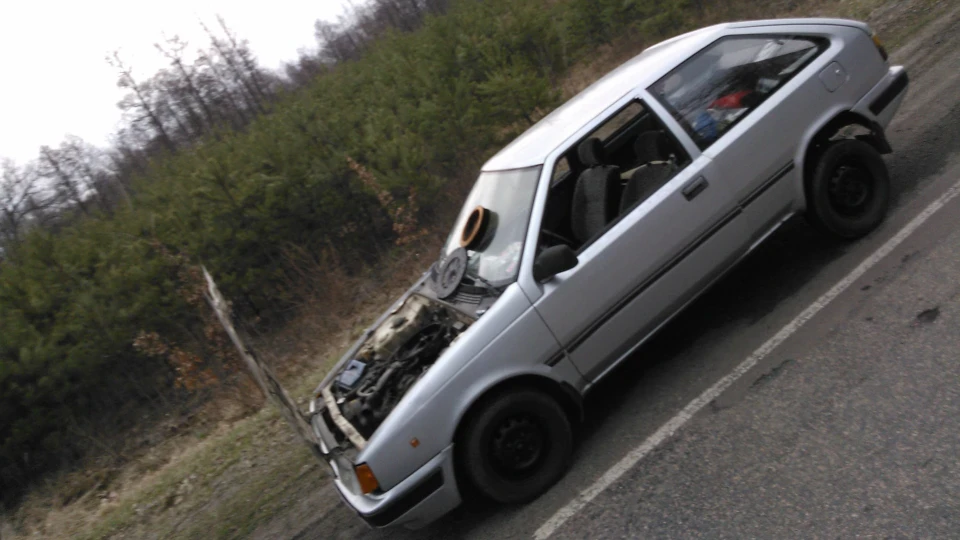 Hyundai Pony застукала Я 4