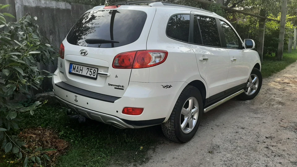 Hyundai Santa Fe 4