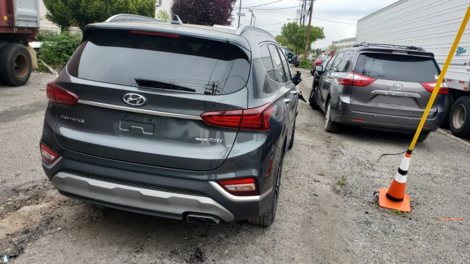 Hyundai Santa Fe 2.0 турбо 2