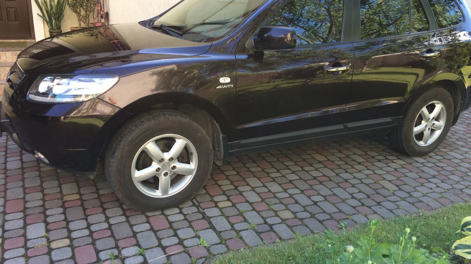 Hyundai Santa Fe 2,2CRDI 2