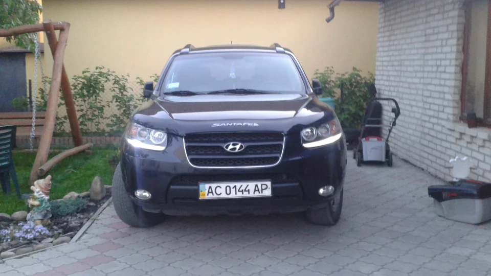 Hyundai Santa Fe 2.7 i V6 Добрий Санта 3