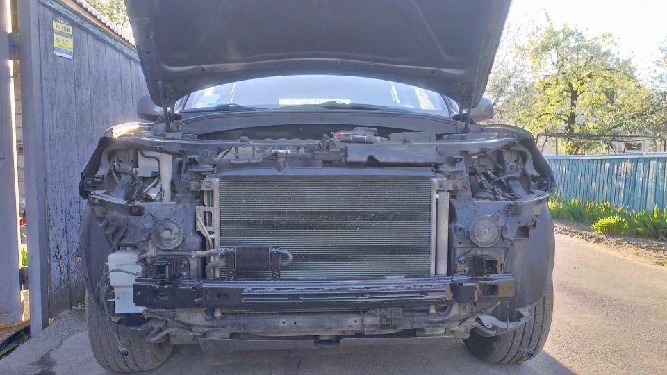Hyundai Santa Fe 2.7L v6 4wd 2