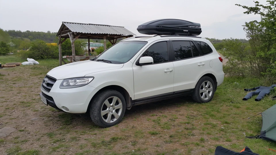 Hyundai Santa Fe 3.3 літра 242 коня 2WD 3