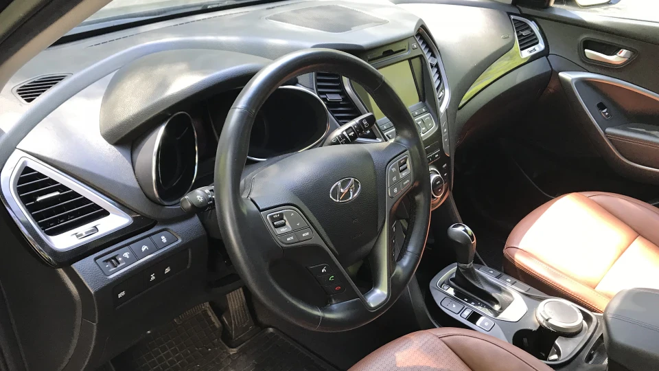 Hyundai Santa Fe Чорний бегемот) 4
